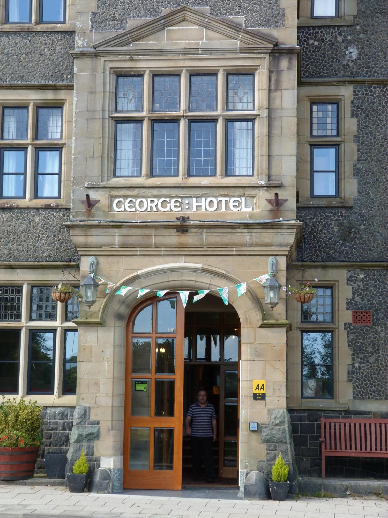 George IV Hotel Criccieth Bagian luar foto