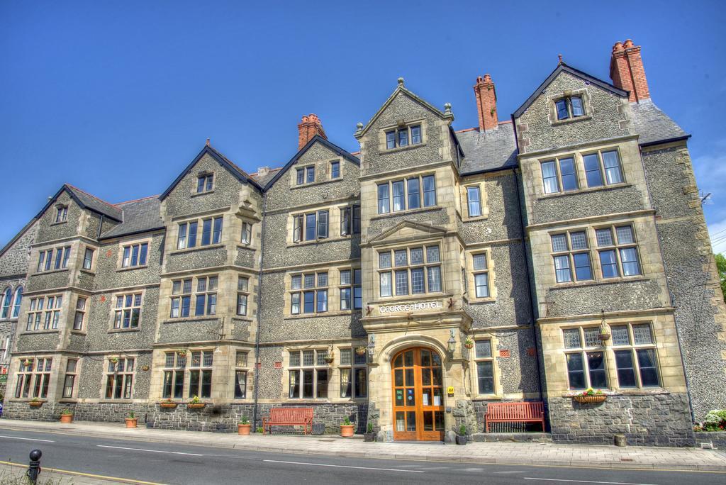 George IV Hotel Criccieth Bagian luar foto